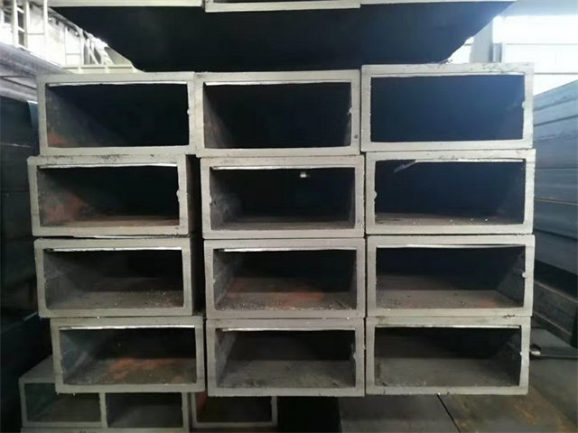 申扎Q355B无缝矩形方管